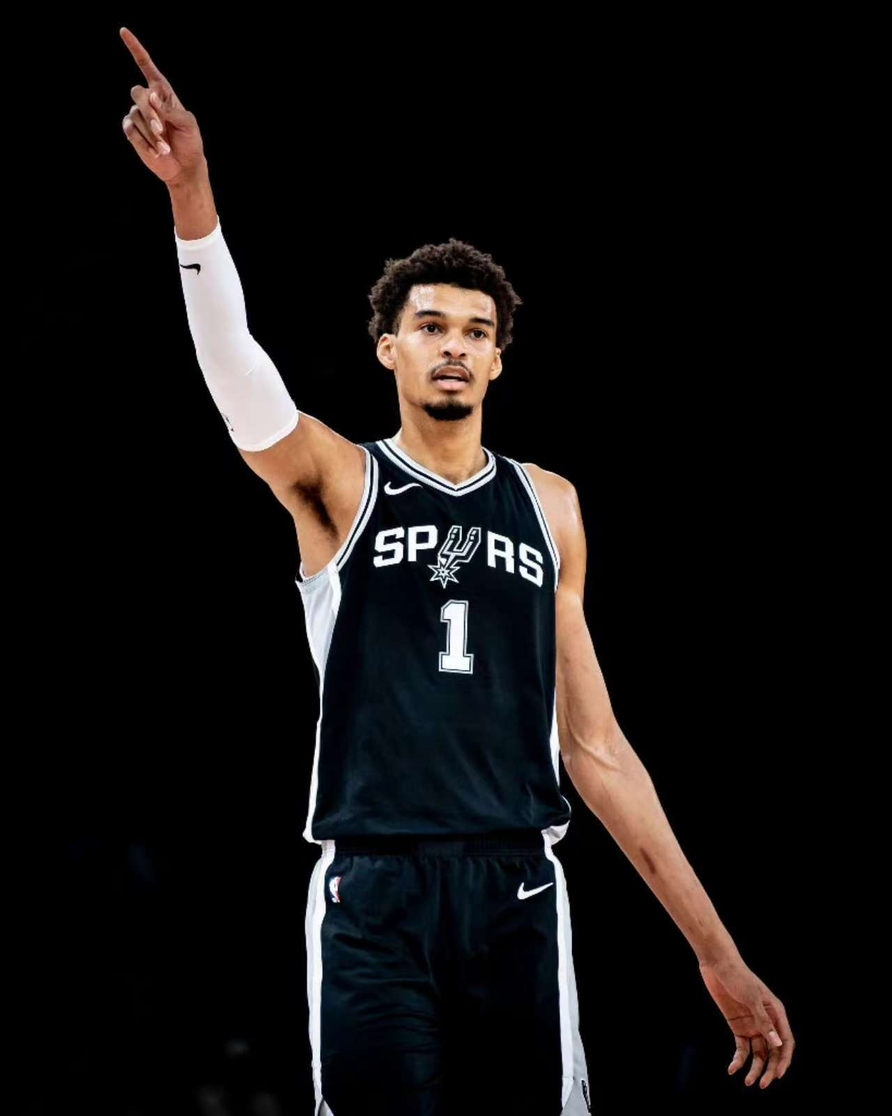 NBA-sæsonen er endnu ikke begyndt, og holdene foretager justeringer før sæsonen.